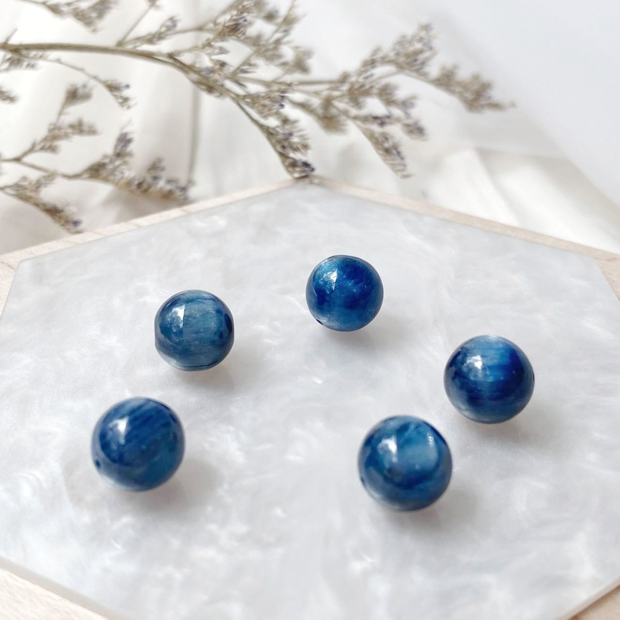 [Premium] Kyanite Bead 10mm