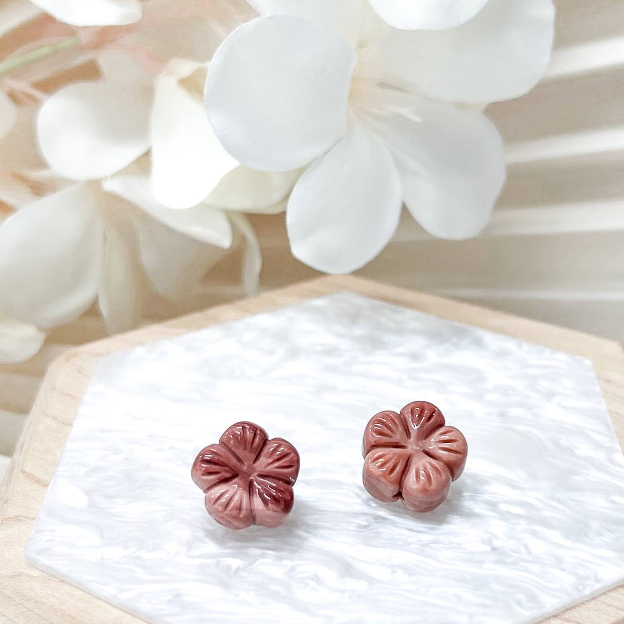 [Premium] Alashan Agate Blossom