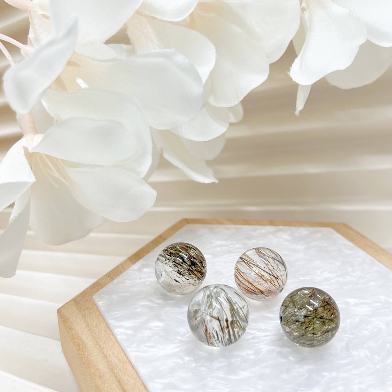 [Premium] Gold Rutilated Quartz 12mm